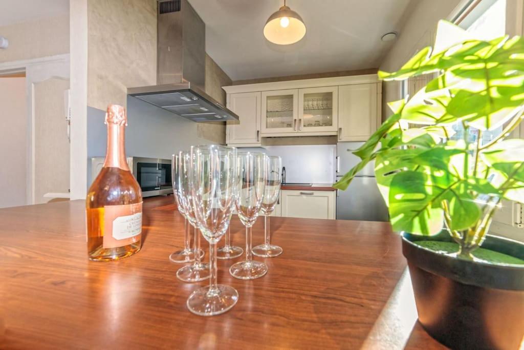 Holiday home Et Volcans - Grand Proche Centre-ville Pour 24 Personnes Clermont-Ferrand