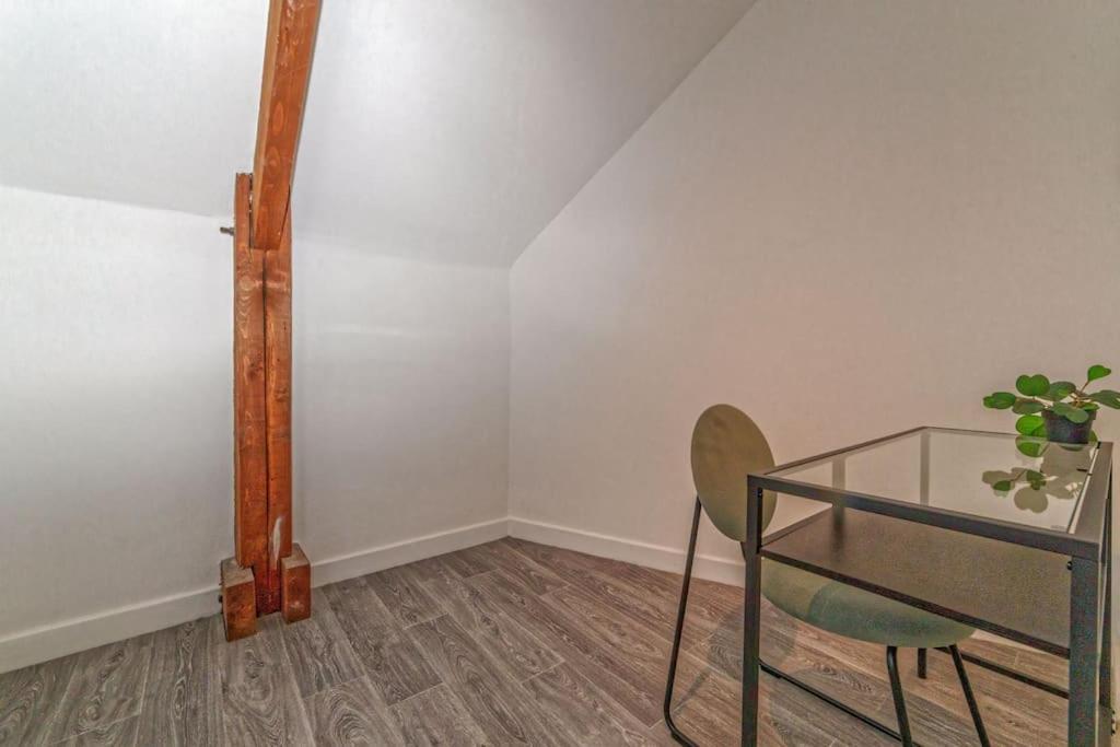 Et Volcans - Grand Proche Centre-ville Pour 24 Personnes * Clermont-Ferrand