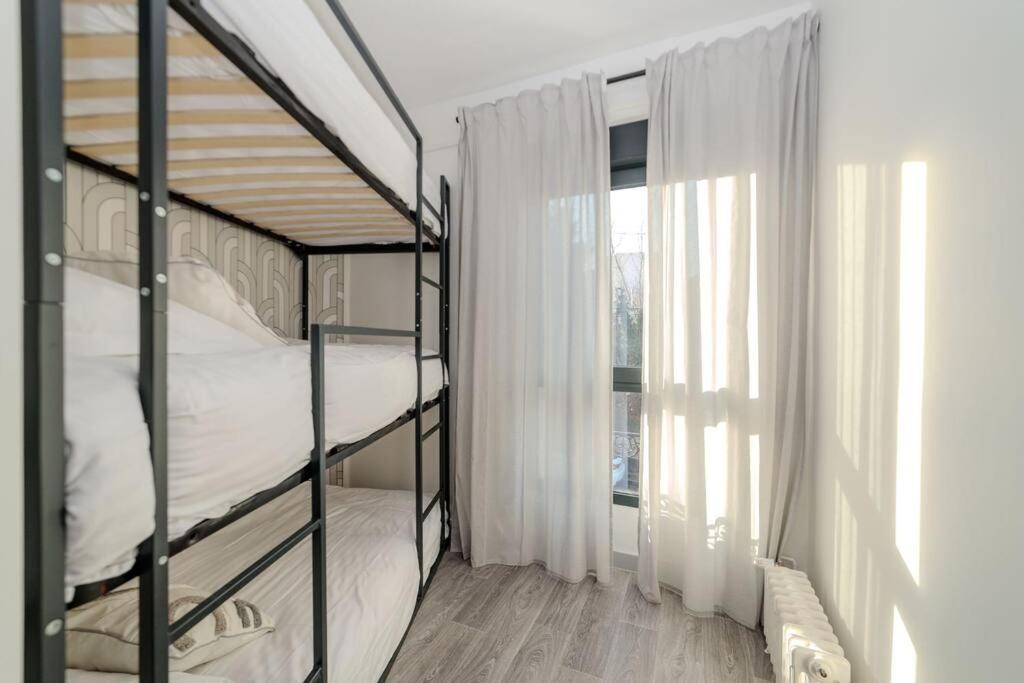 Holiday home Et Volcans - Grand Proche Centre-ville Pour 24 Personnes