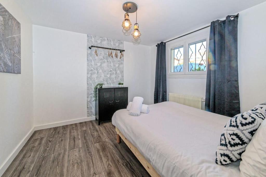 Et Volcans - Grand Proche Centre-ville Pour 24 Personnes Holiday home *