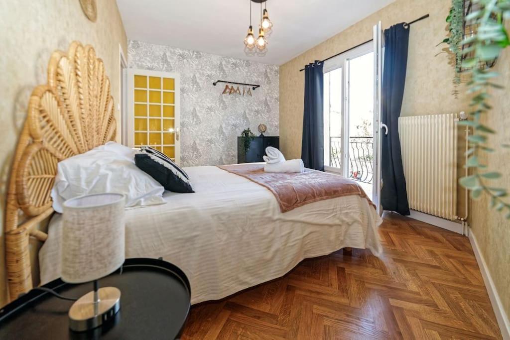 Holiday home Et Volcans - Grand Proche Centre-ville Pour 24 Personnes