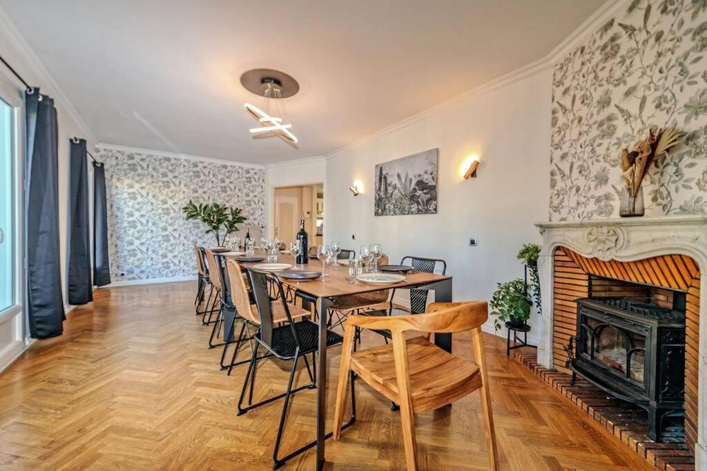 Et Volcans - Grand Proche Centre-ville Pour 24 Personnes Holiday home Clermont-Ferrand