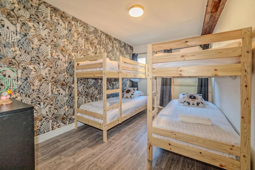 Et Volcans - Grand Proche Centre-ville Pour 24 Personnes