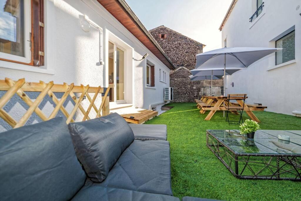 Et Volcans - Grand Proche Centre-ville Pour 24 Personnes * Clermont-Ferrand